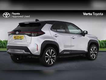 Used Toyota Yaris Cross 2022 for sale - 79570454: Photo