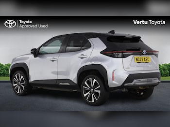 Used Toyota Yaris Cross 2022 for sale - 79570454: Photo