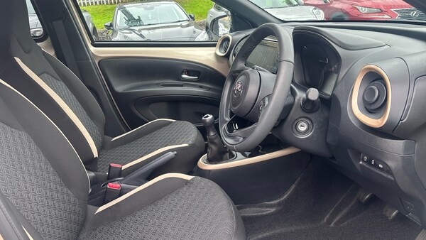 Used Toyota Aygo X 2025 for sale - 76157055: Photo 11