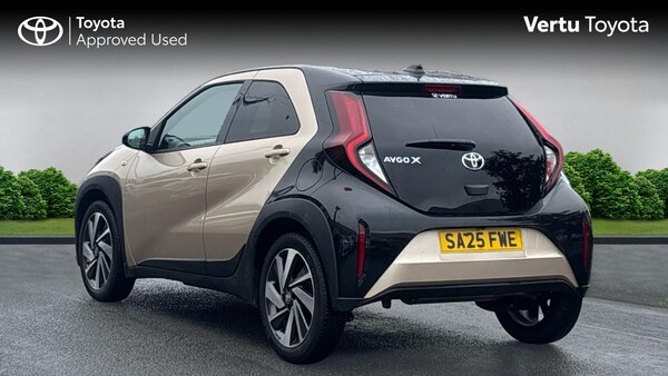 Used Toyota Aygo X 2025 for sale - 76157055: Photo 4
