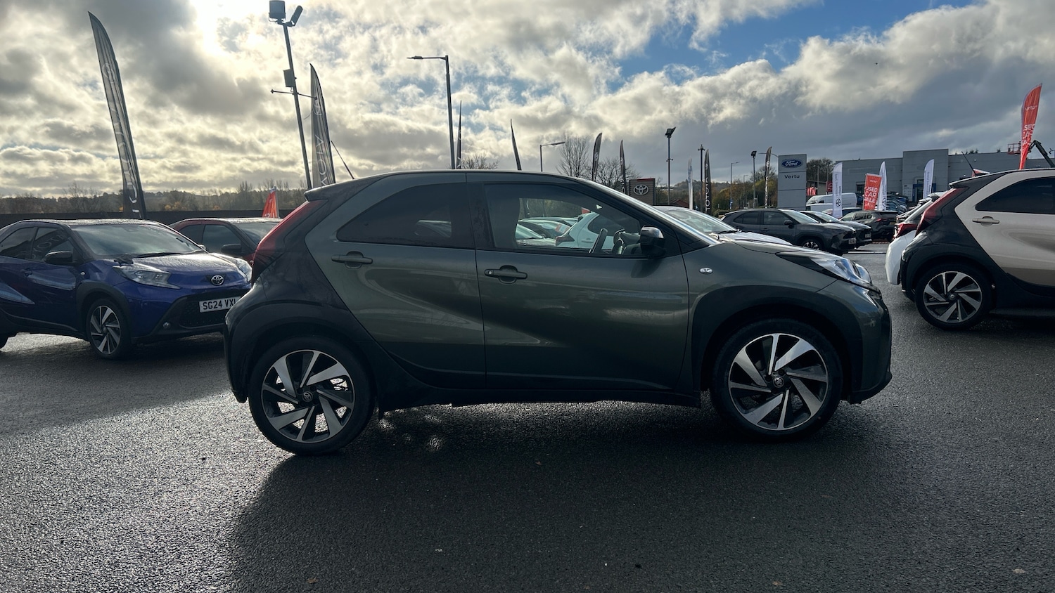 Used Toyota Aygo X 2022 for sale - 76555656: Photo 16