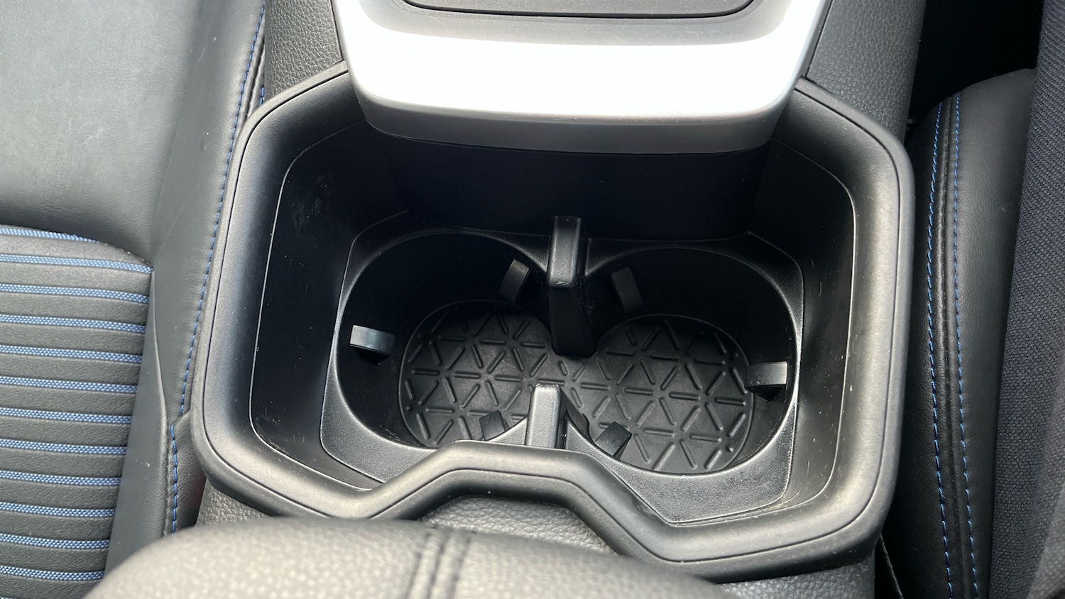 Used Toyota RAV4 2022 for sale - 76895181: Photo 30