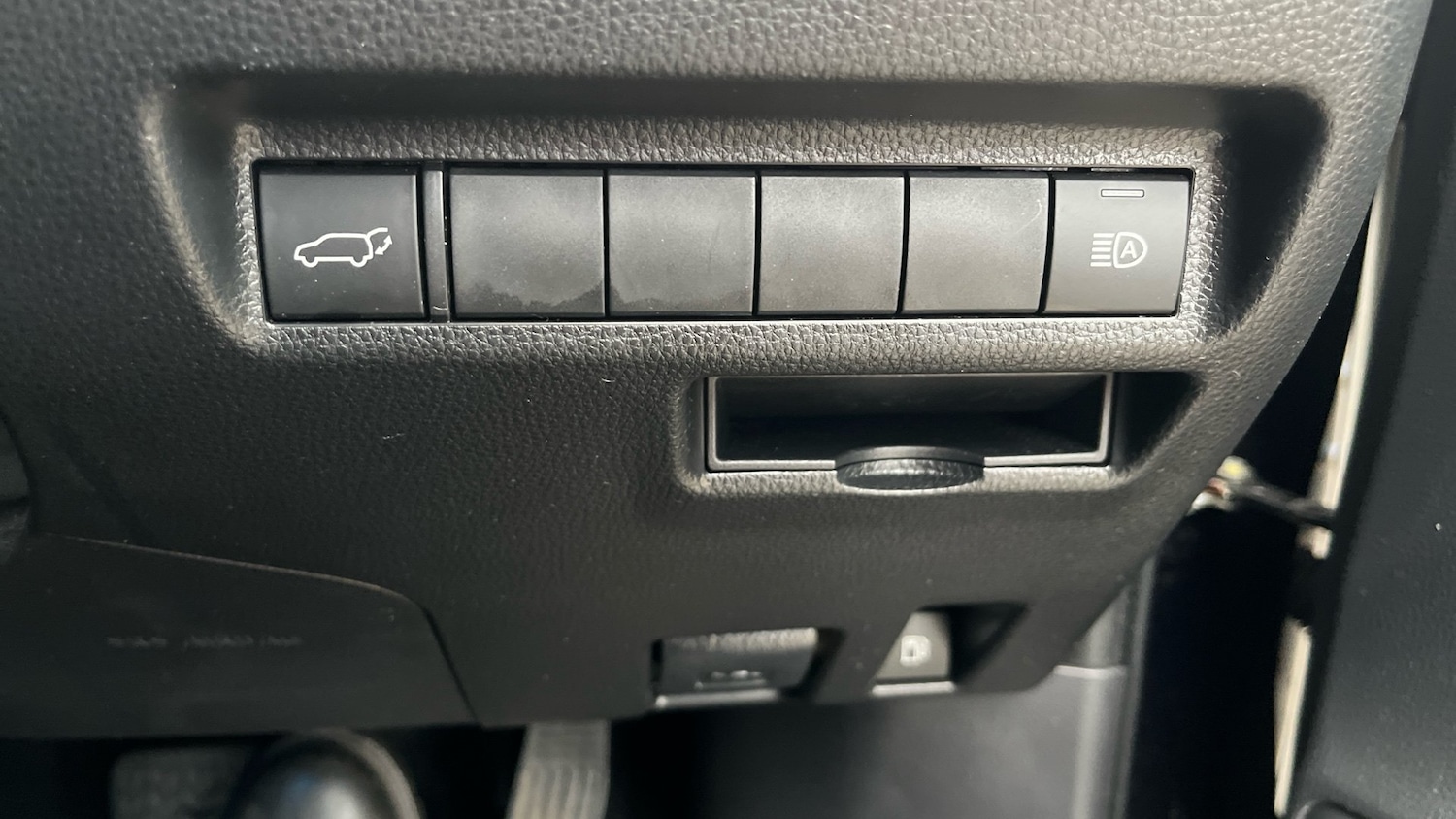 Used Toyota RAV4 2022 for sale - 76895181: Photo 34