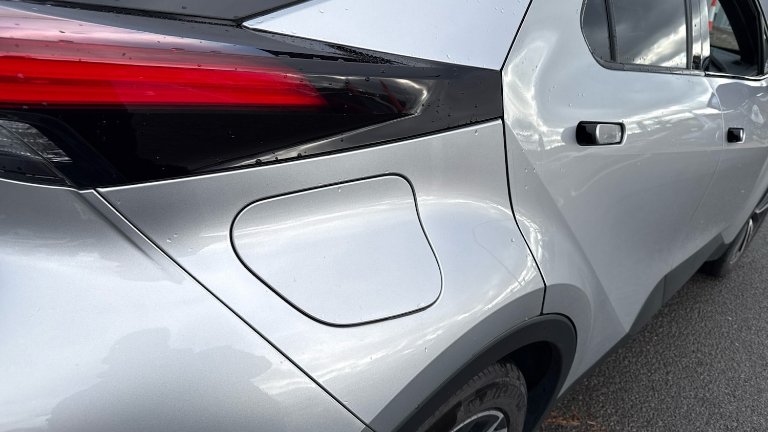 Used Toyota C-HR 2024 for sale - 76565315: Photo 27