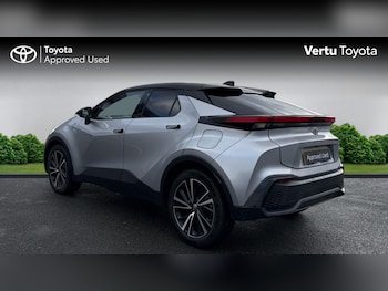 Used Toyota C-HR 2024 for sale - 76565315: Photo