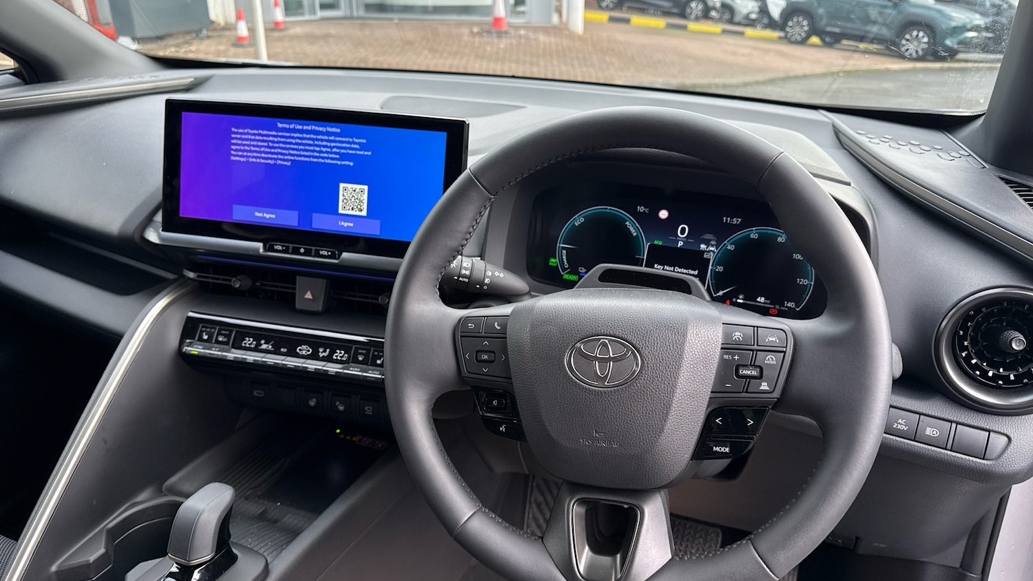 Used Toyota C-HR 2024 for sale - 76565315: Photo 6