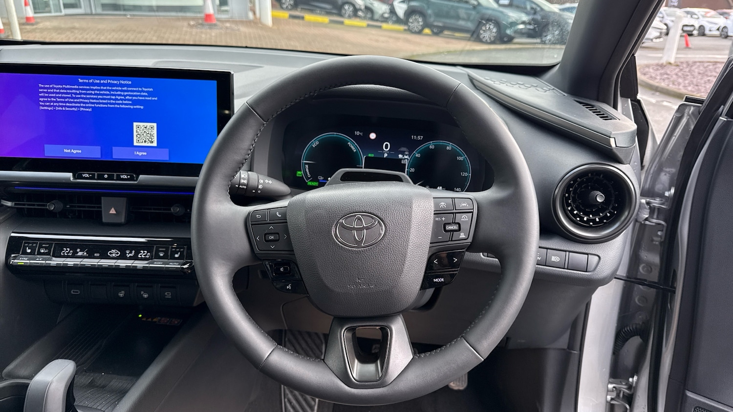 Used Toyota C-HR 2024 for sale - 76565315: Photo 8