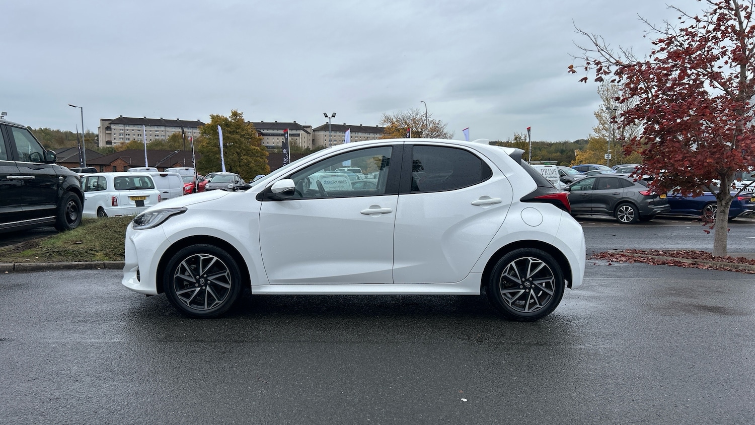 Used Toyota Yaris 2022 for sale - 76477129: Photo 17