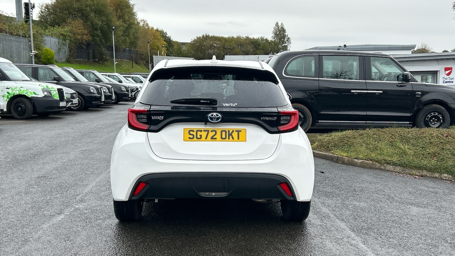 Used Toyota Yaris 2022 for sale - 76477129: Photo 19