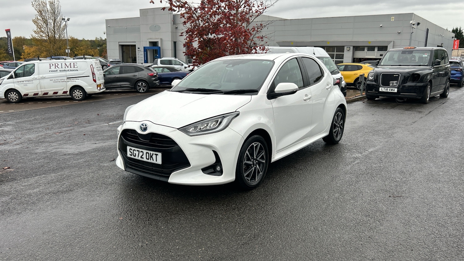 Used Toyota Yaris 2022 for sale - 76477129: Photo 20