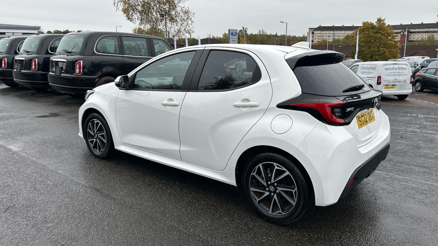 Used Toyota Yaris 2022 for sale - 76477129: Photo 21