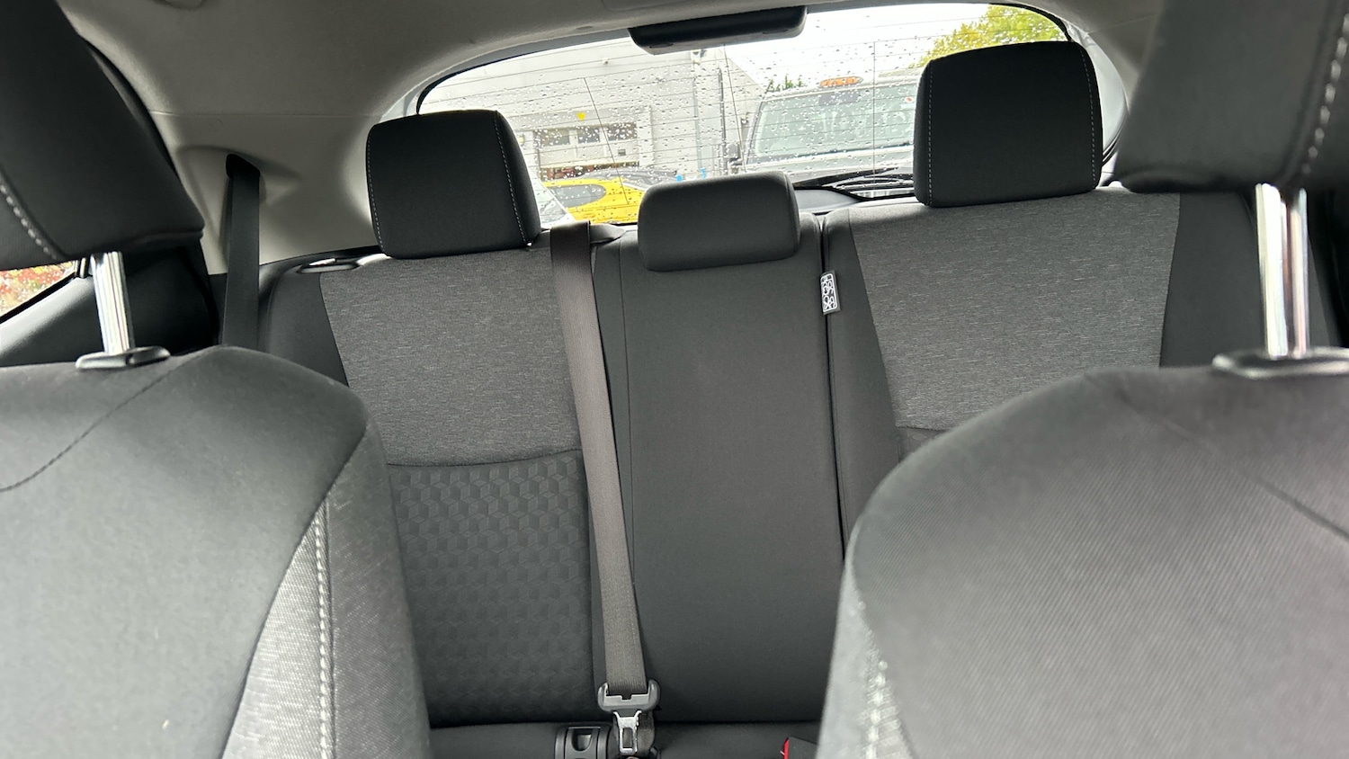 Used Toyota Yaris 2022 for sale - 76477129: Photo 28