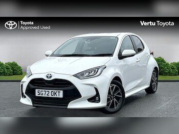 Used Toyota Yaris 2022 for sale - 76477129: Photo