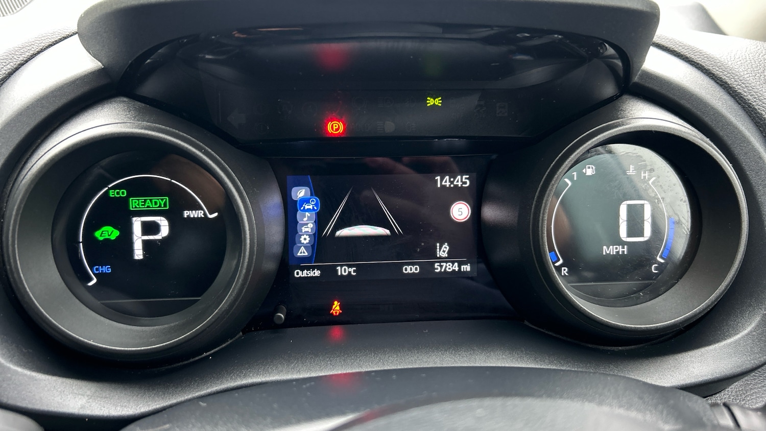 Used Toyota Yaris 2022 for sale - 76477129: Photo 43