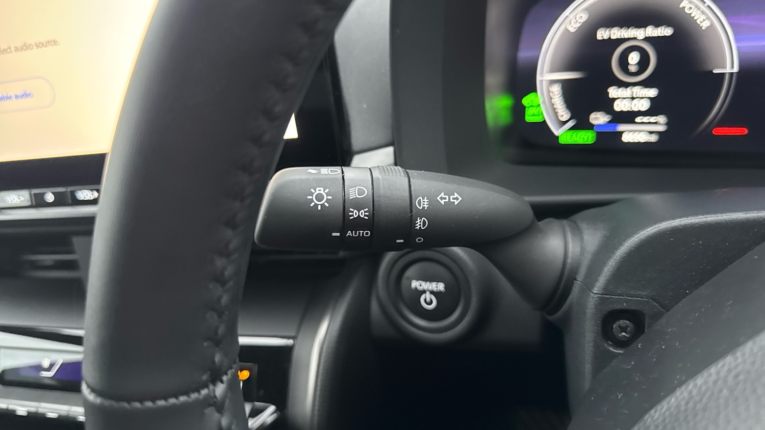 Used Toyota C-HR 2024 for sale - 77638721: Photo 31