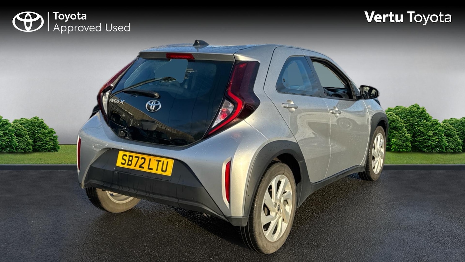 Used Toyota Aygo X 2023 for sale - 76818757: Photo 2