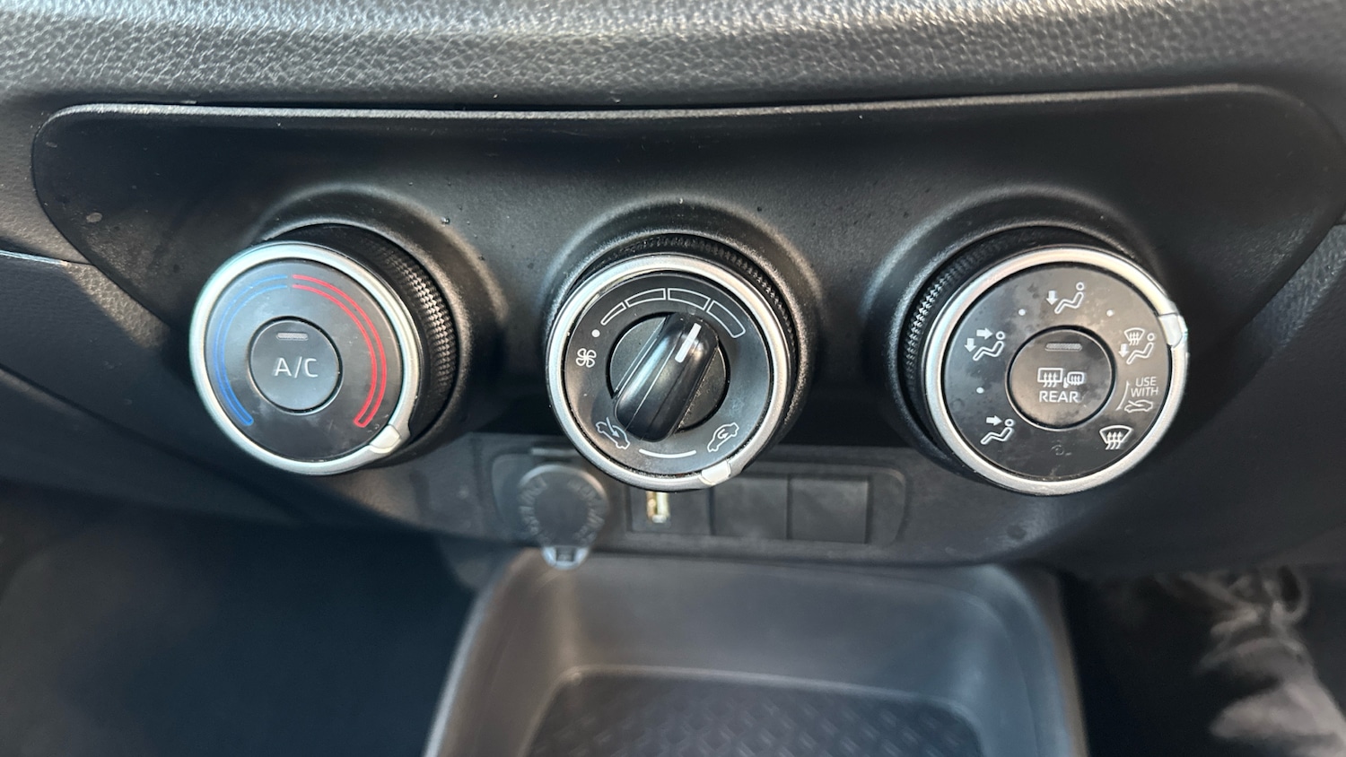 Used Toyota Aygo X 2023 for sale - 76818757: Photo 32