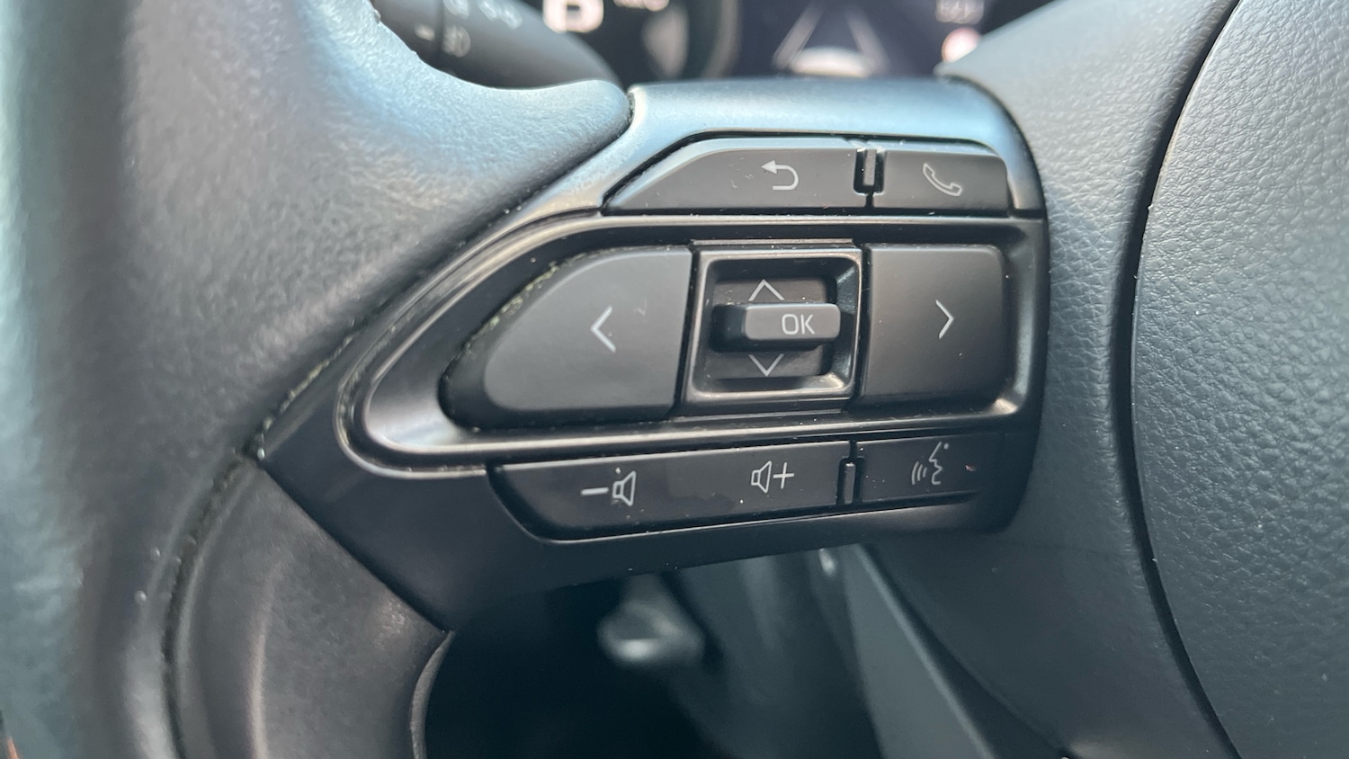 Used Toyota Yaris 2022 for sale - 77072969: Photo 24