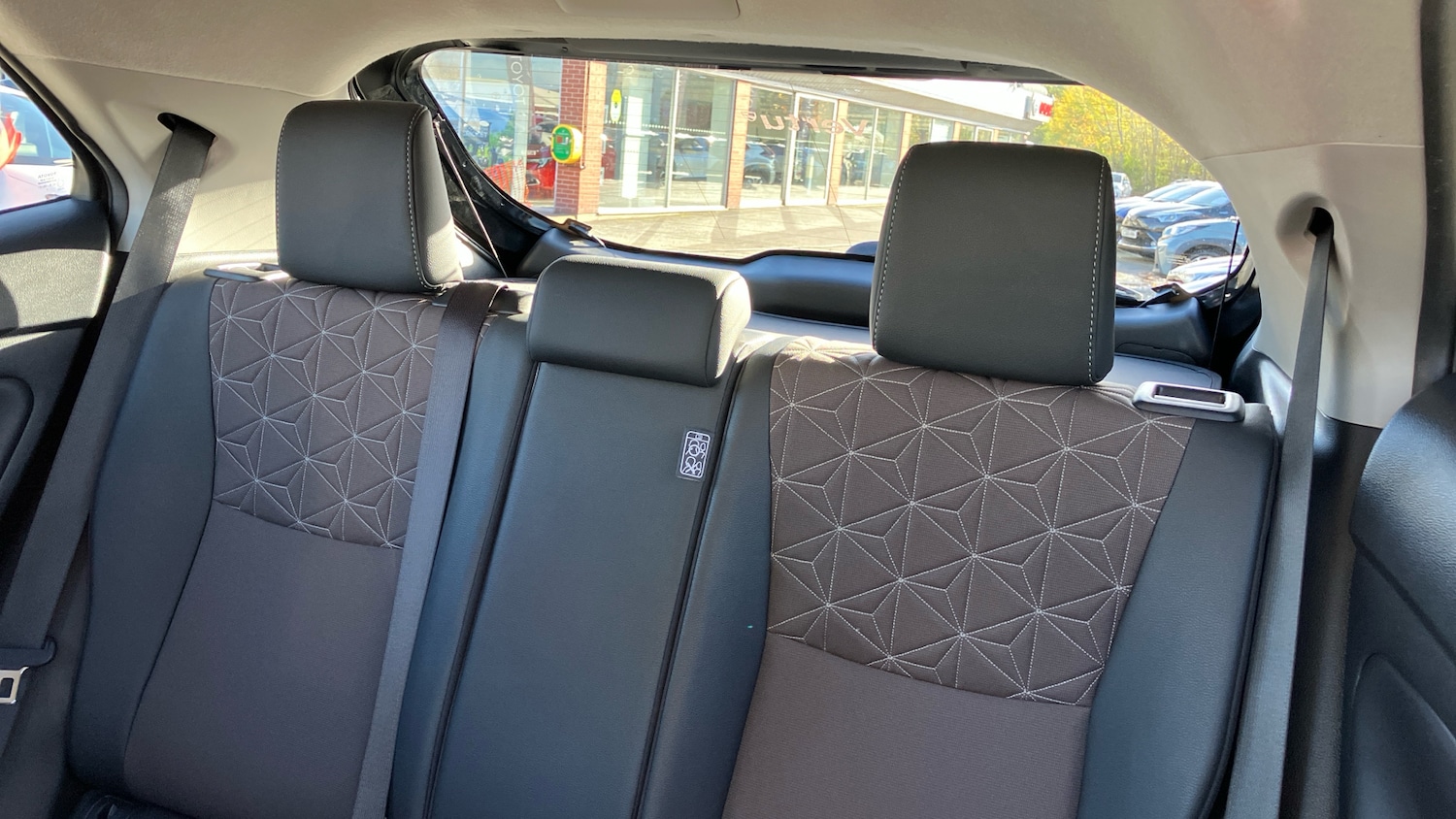 Used Toyota Yaris Cross 2023 for sale - 76532587: Photo 23