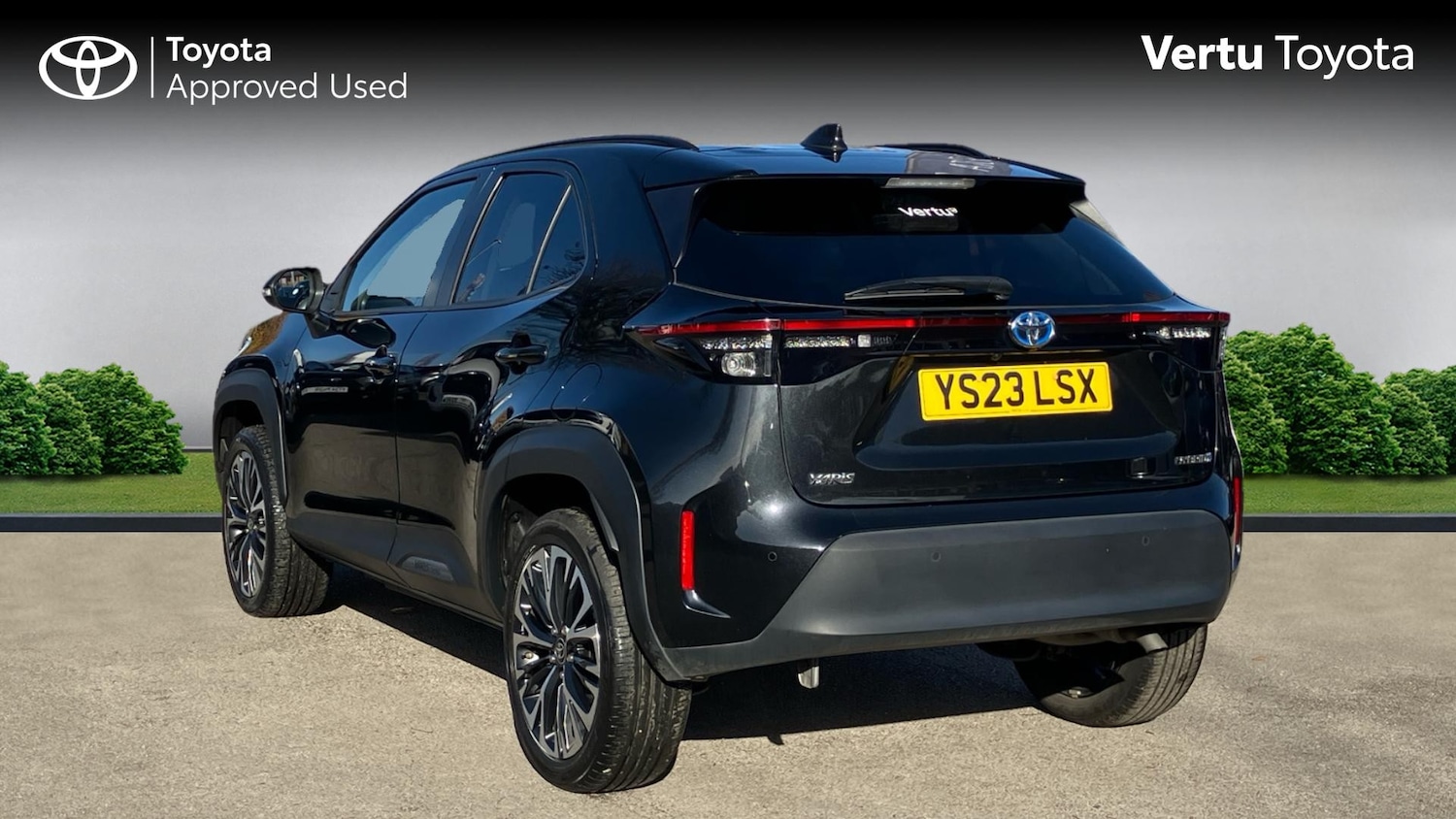 Used Toyota Yaris Cross 2023 for sale - 76532587: Photo 4