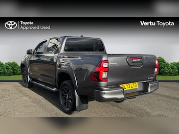 Used Toyota Hilux 2024 for sale - 77590266: Photo