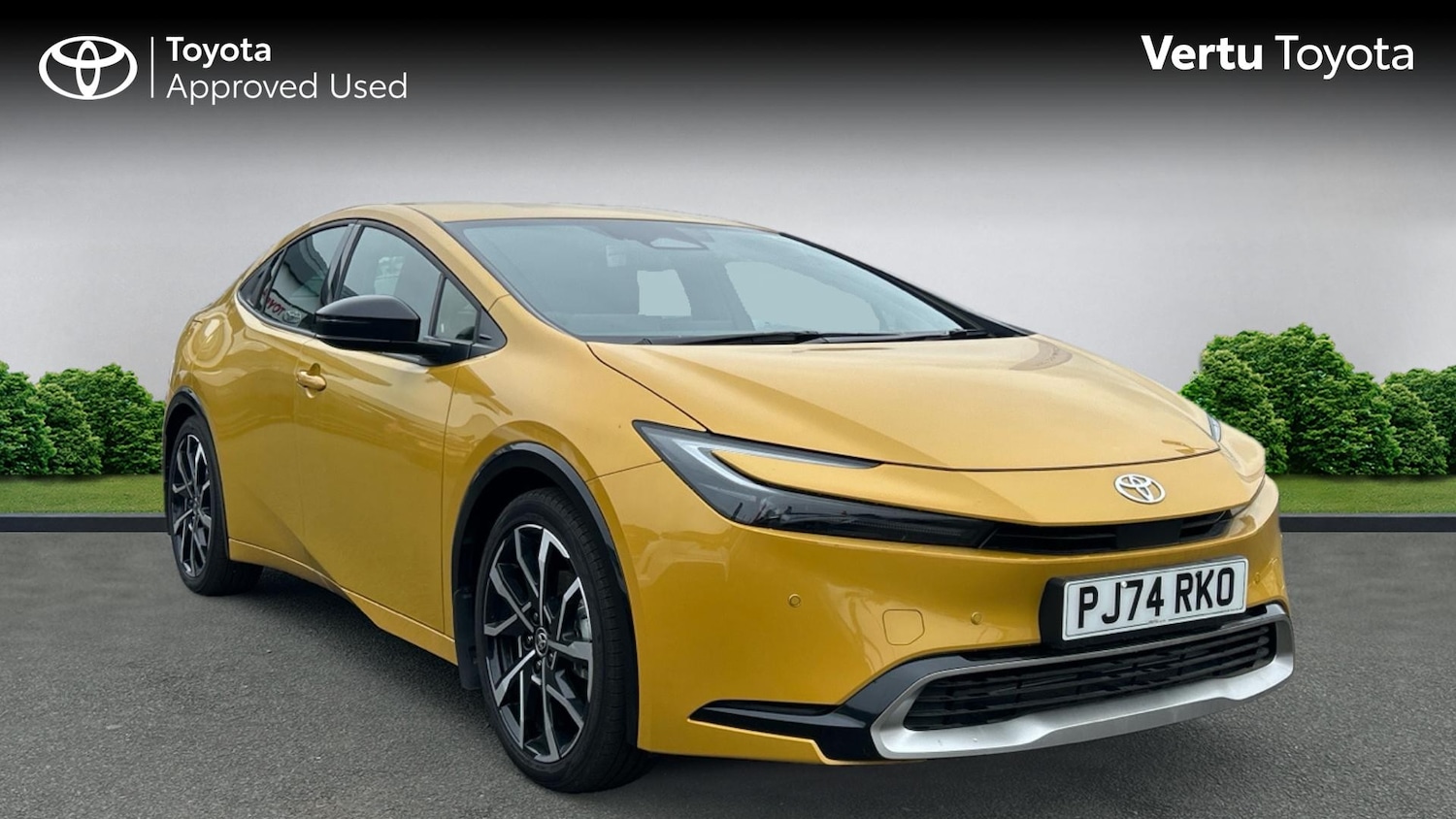 Used Toyota Prius 2024 for sale - 76364340: Photo 1