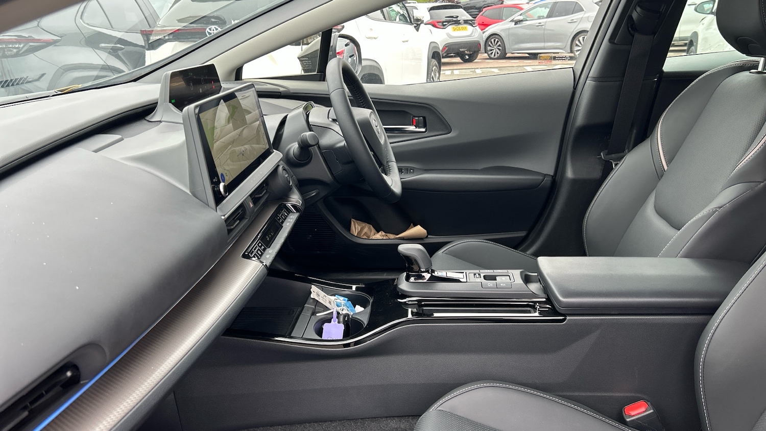 Used Toyota Prius 2024 for sale - 76364340: Photo 10