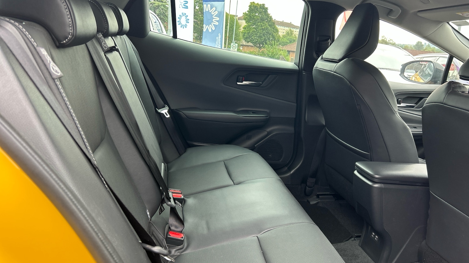 Used Toyota Prius 2024 for sale - 76364340: Photo 12