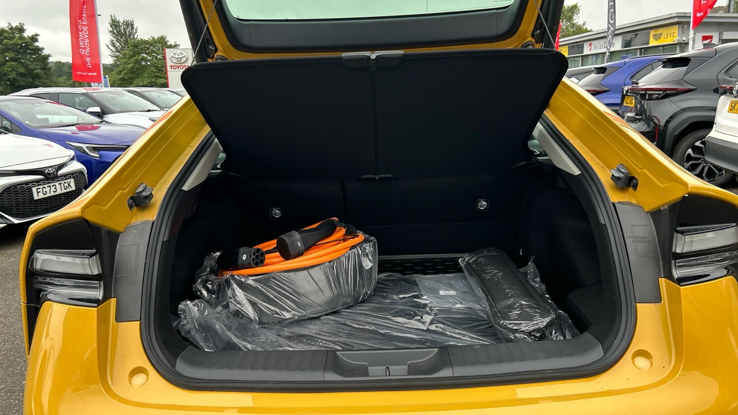 Used Toyota Prius 2024 for sale - 76364340: Photo 14