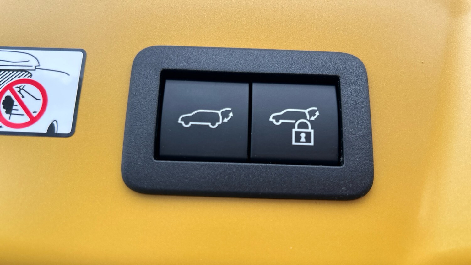 Used Toyota Prius 2024 for sale - 76364340: Photo 27