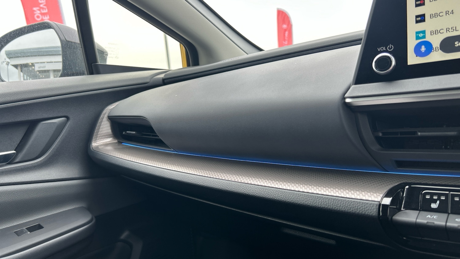 Used Toyota Prius 2024 for sale - 76364340: Photo 43