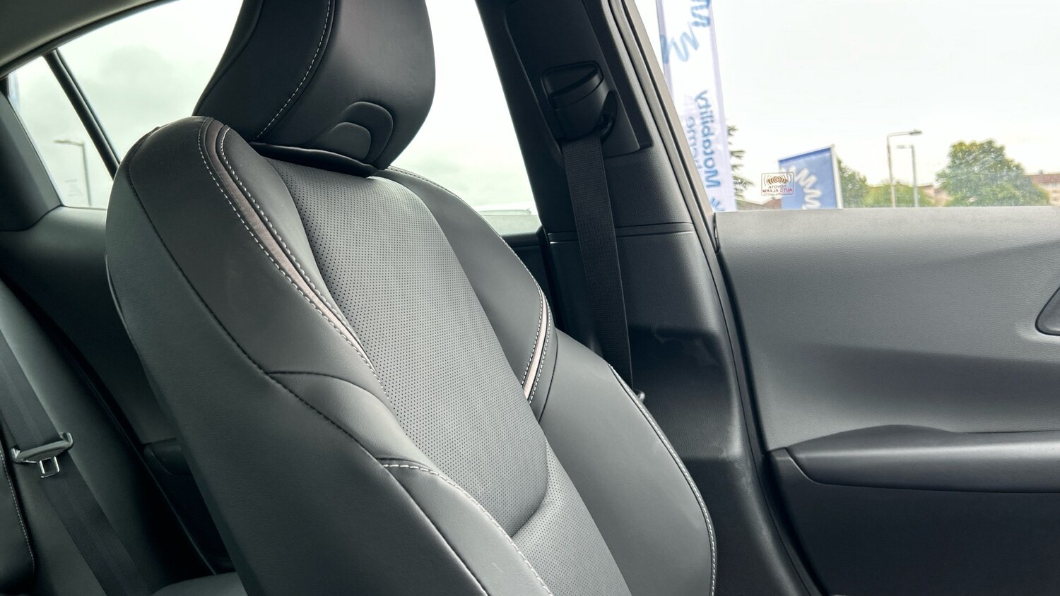 Used Toyota Prius 2024 for sale - 76364340: Photo 49