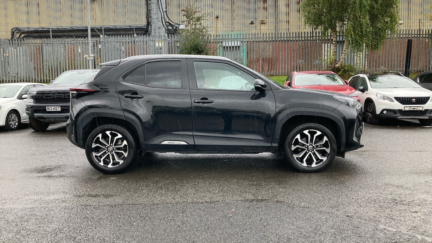 Used Toyota Yaris Cross 2022 for sale - 76142346: Photo 16
