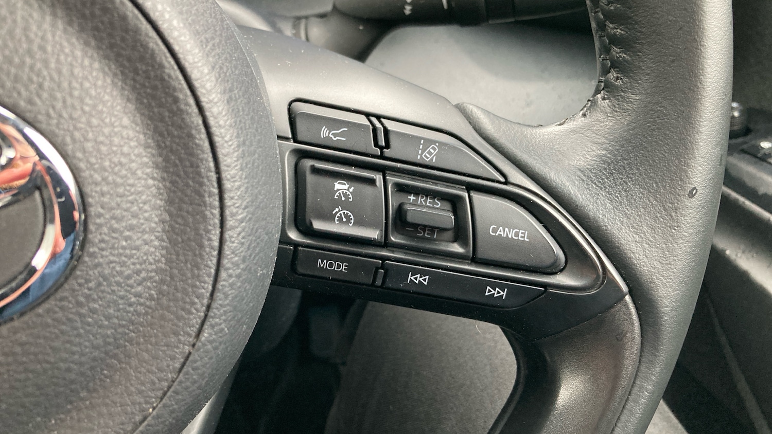 Used Toyota Yaris Cross 2022 for sale - 76142346: Photo 33