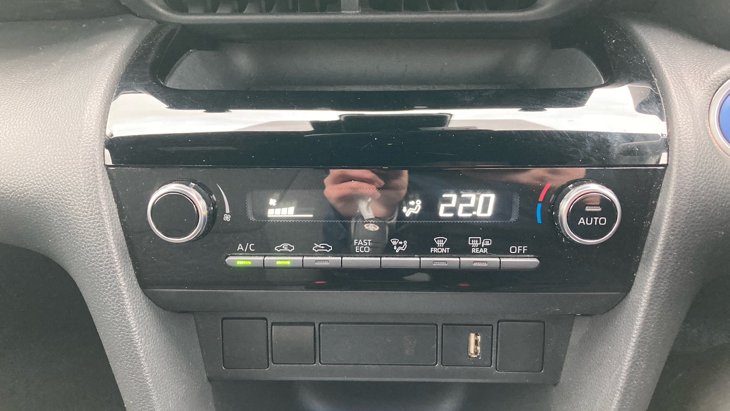 Used Toyota Yaris Cross 2022 for sale - 76142346: Photo 36