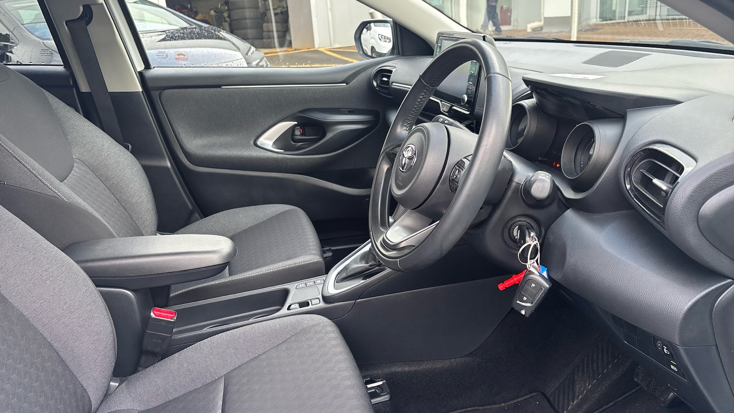 Used Toyota Yaris 2022 for sale - 75774787: Photo 11