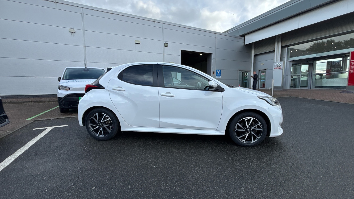 Used Toyota Yaris 2022 for sale - 75774787: Photo 16