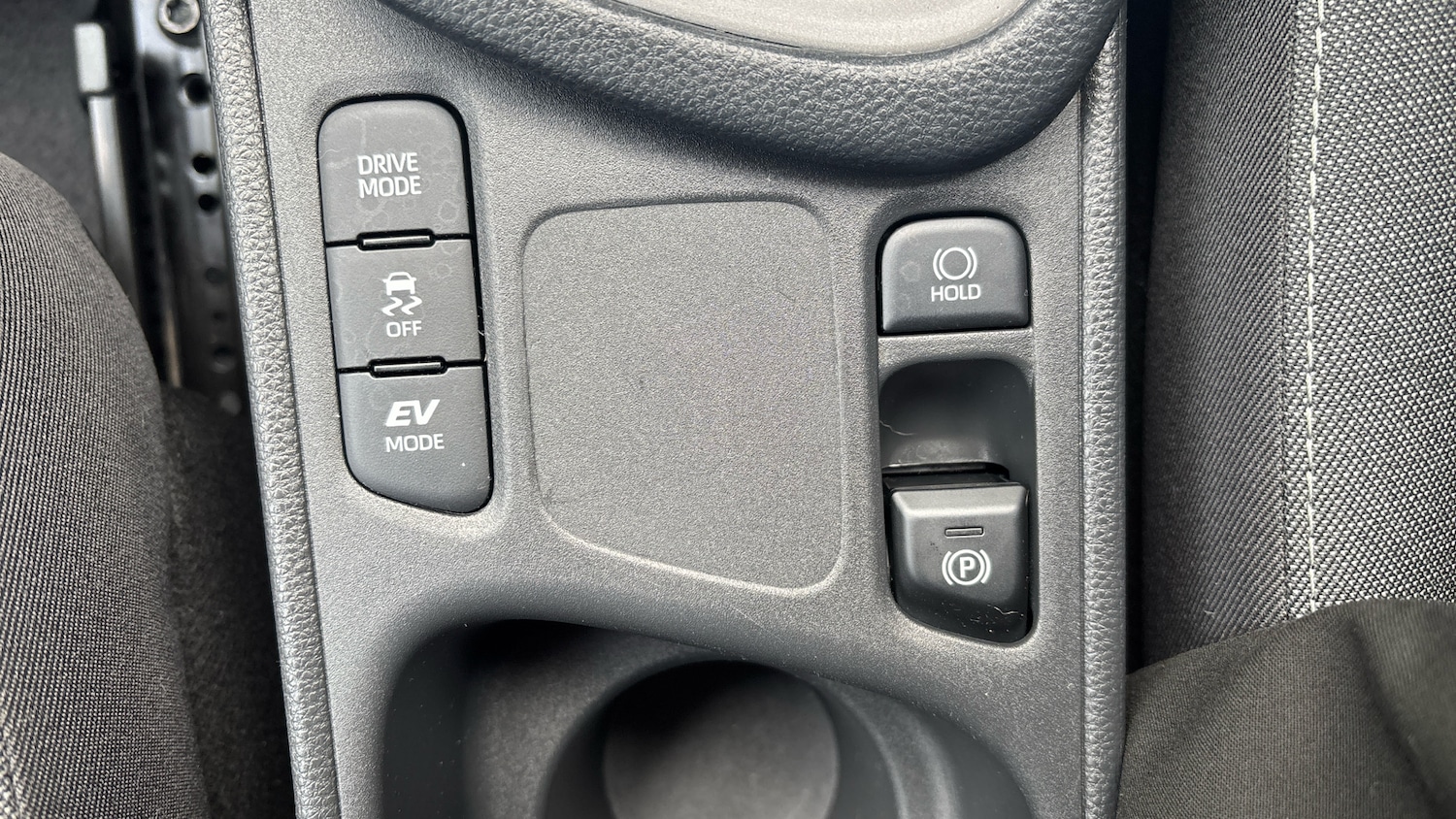 Used Toyota Yaris 2022 for sale - 75774787: Photo 35