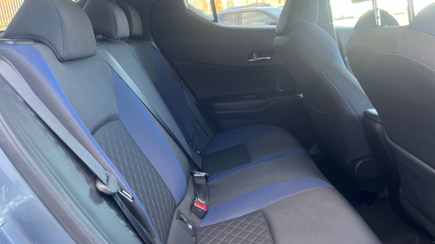 Used Toyota C-HR 2020 for sale - 76879266: Photo 12