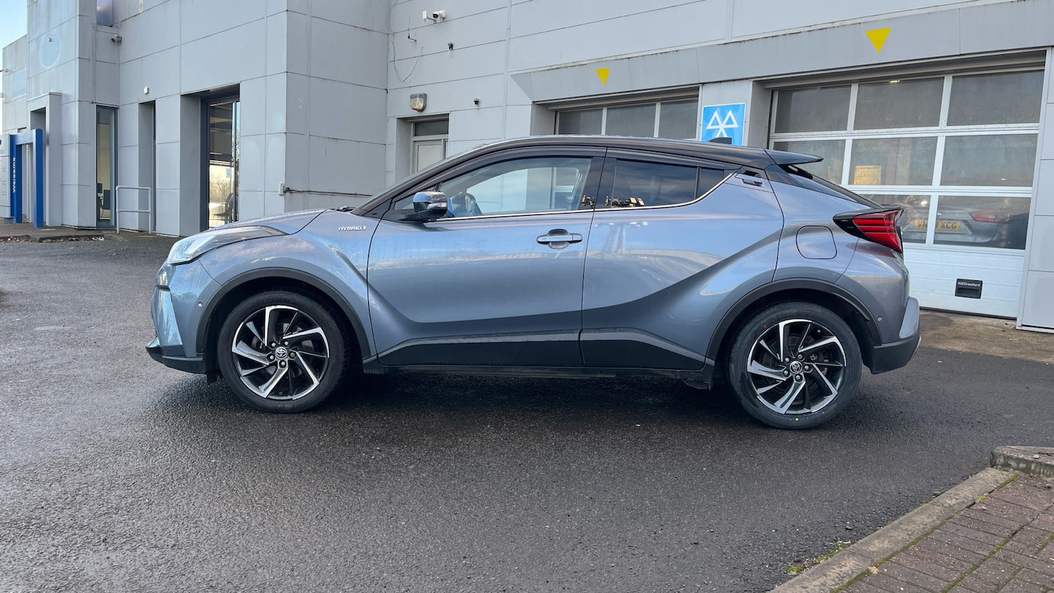 Used Toyota C-HR 2020 for sale - 76879266: Photo 17