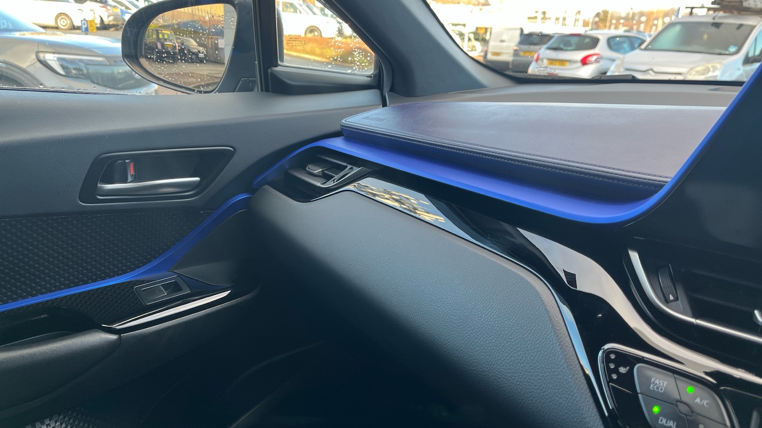 Used Toyota C-HR 2020 for sale - 76879266: Photo 53