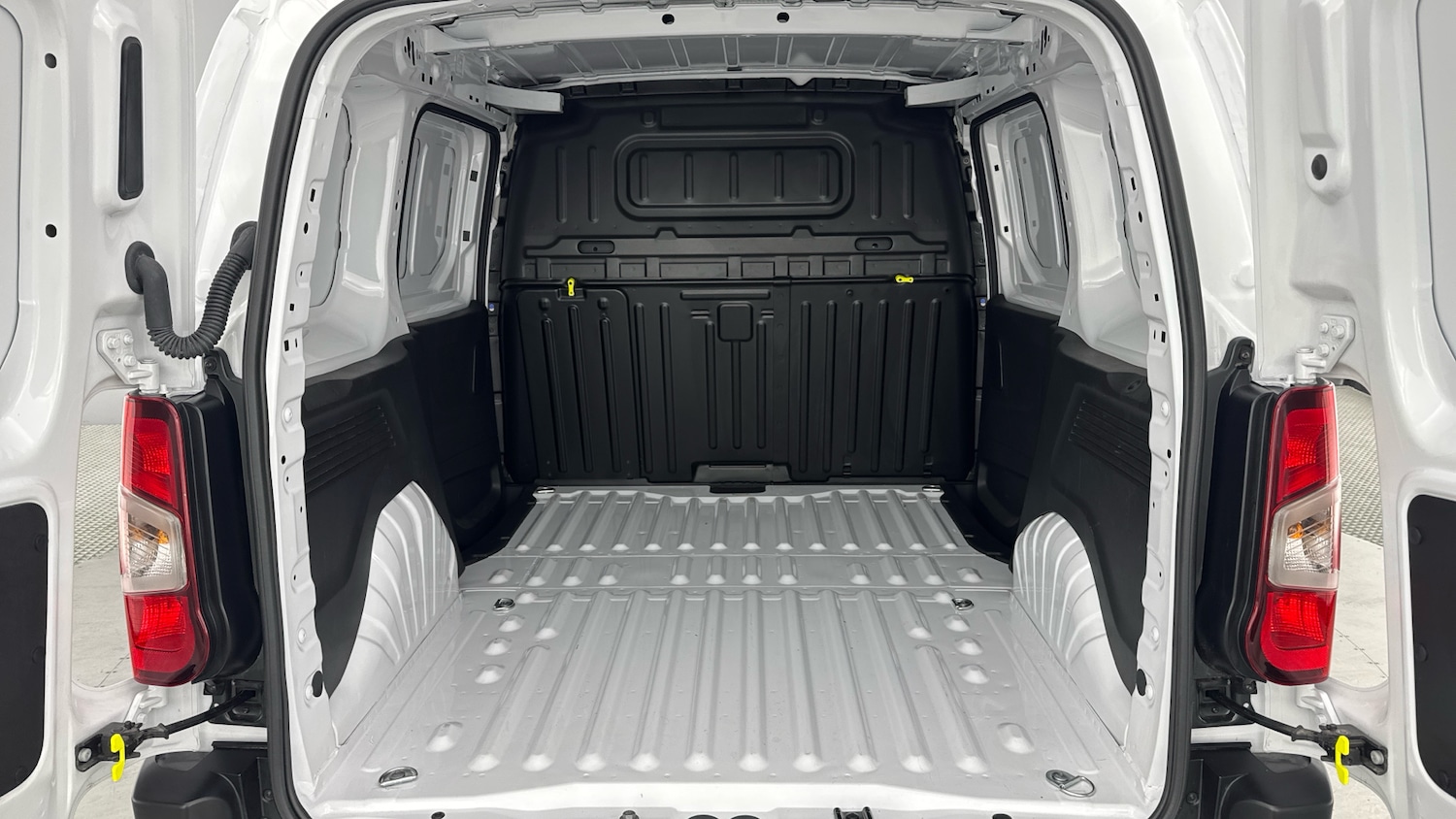 Used Toyota ProAce 2024 for sale - 77803560: Photo 14
