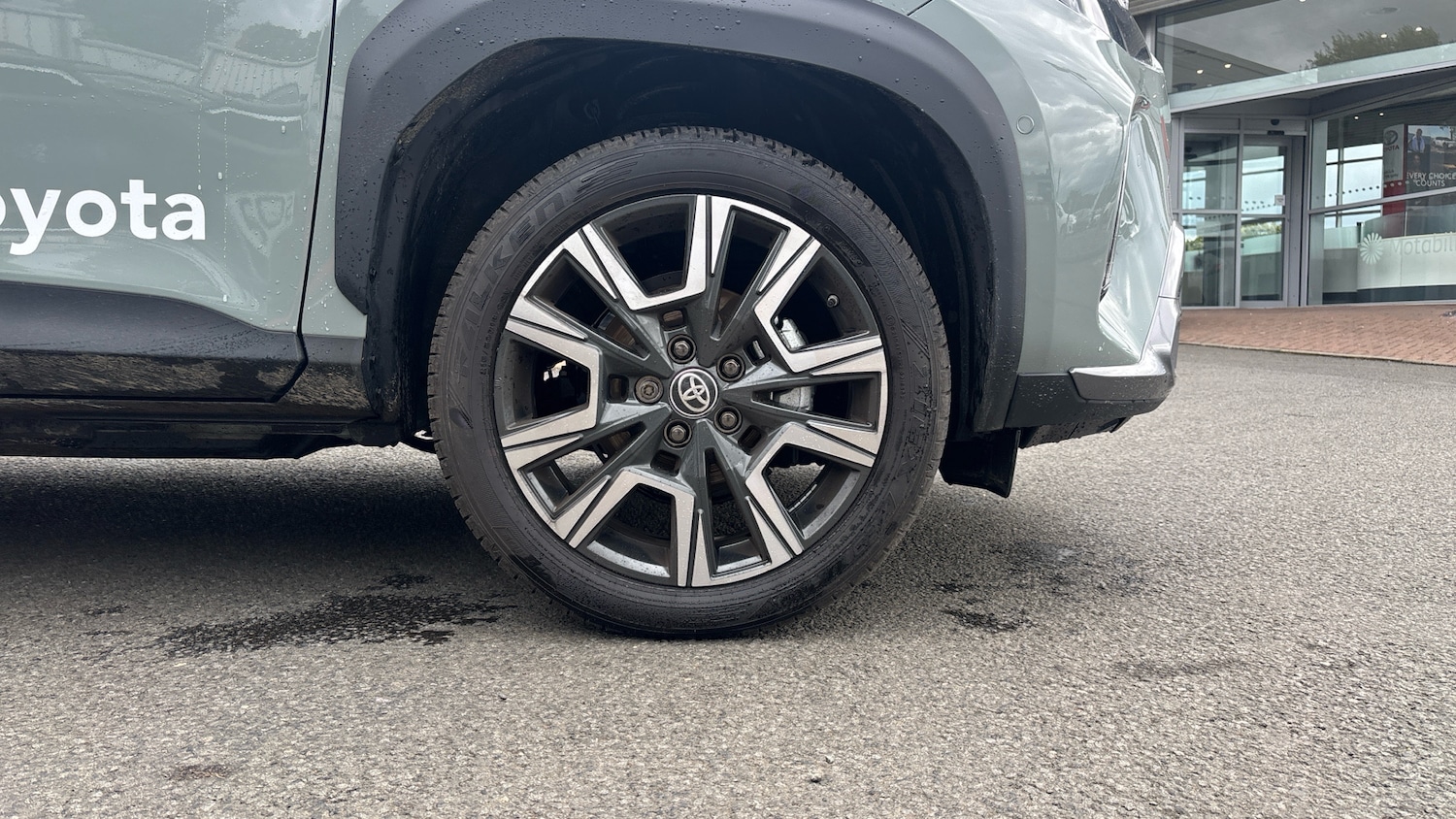 Used Toyota Yaris Cross 2025 for sale - 76127104: Photo 18