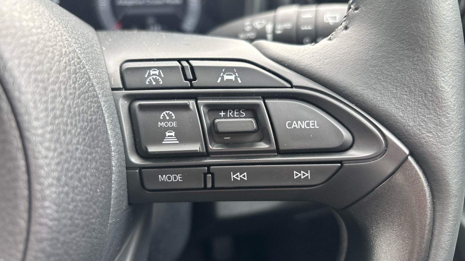 Used Toyota Yaris Cross 2025 for sale - 76127104: Photo 20
