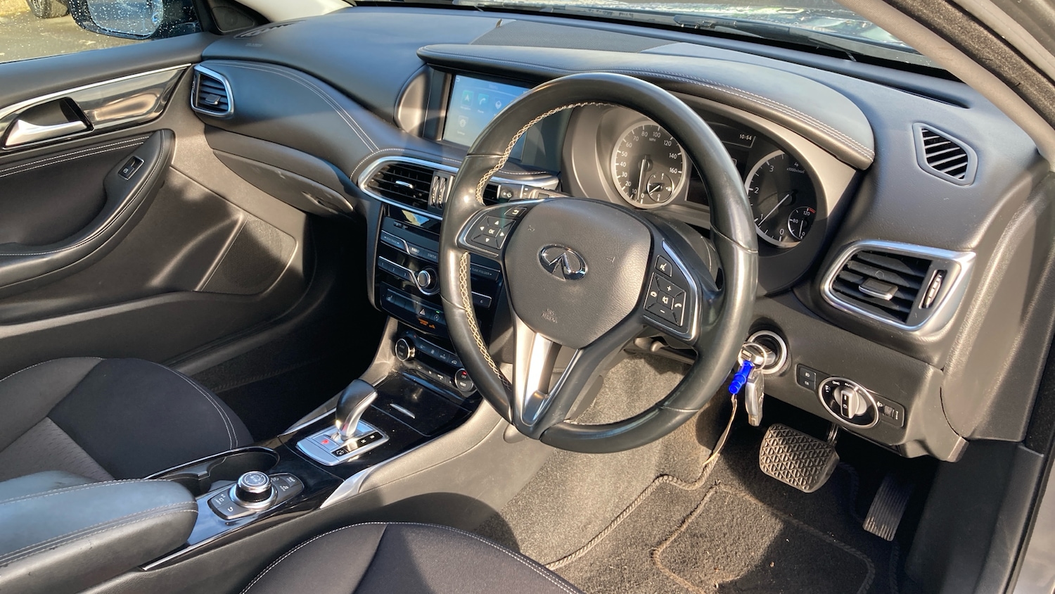 Used Infiniti QX30 2016 for sale - 76541338: Photo 11