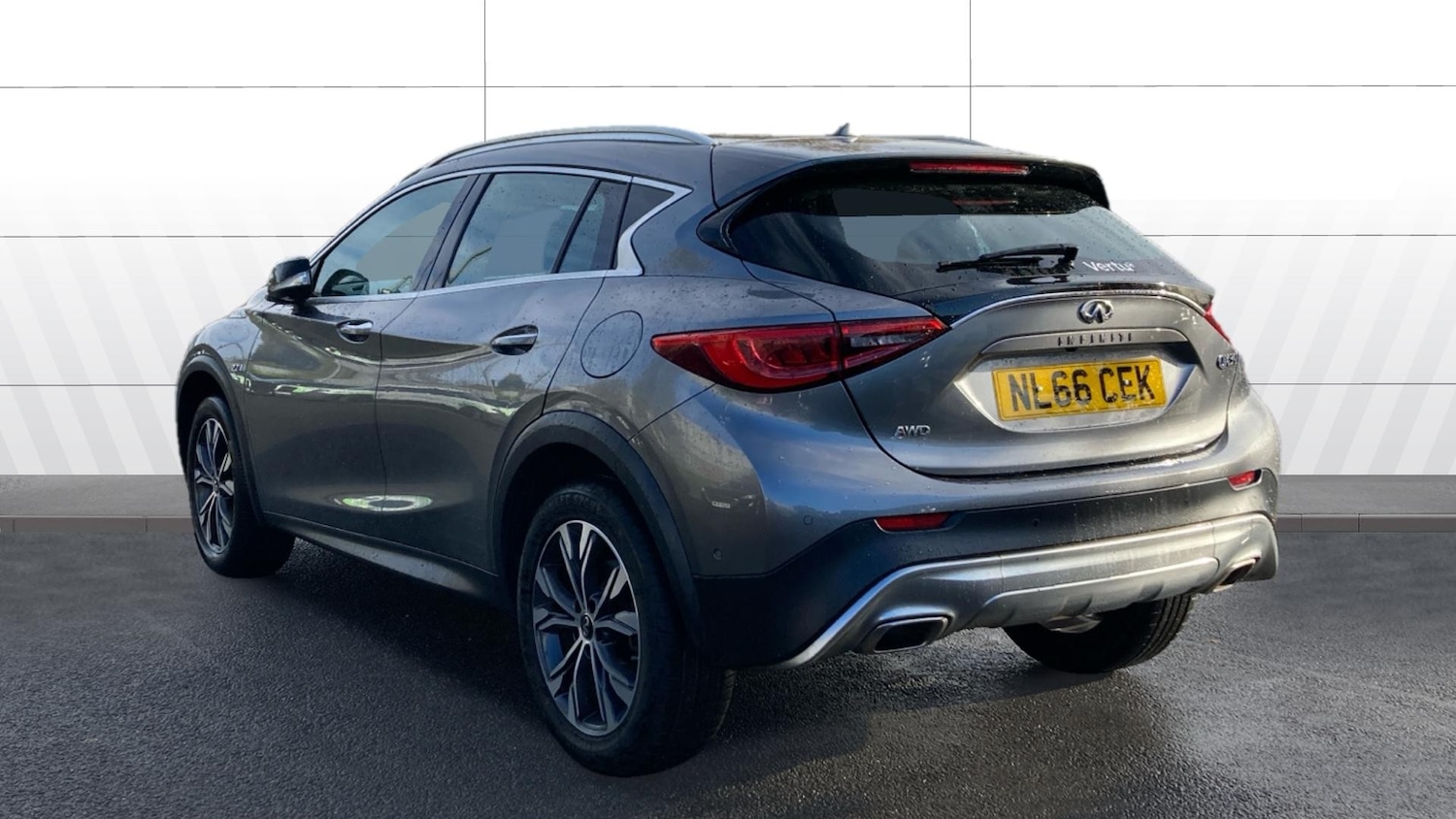 Used Infiniti QX30 2016 for sale - 76541338: Photo 2