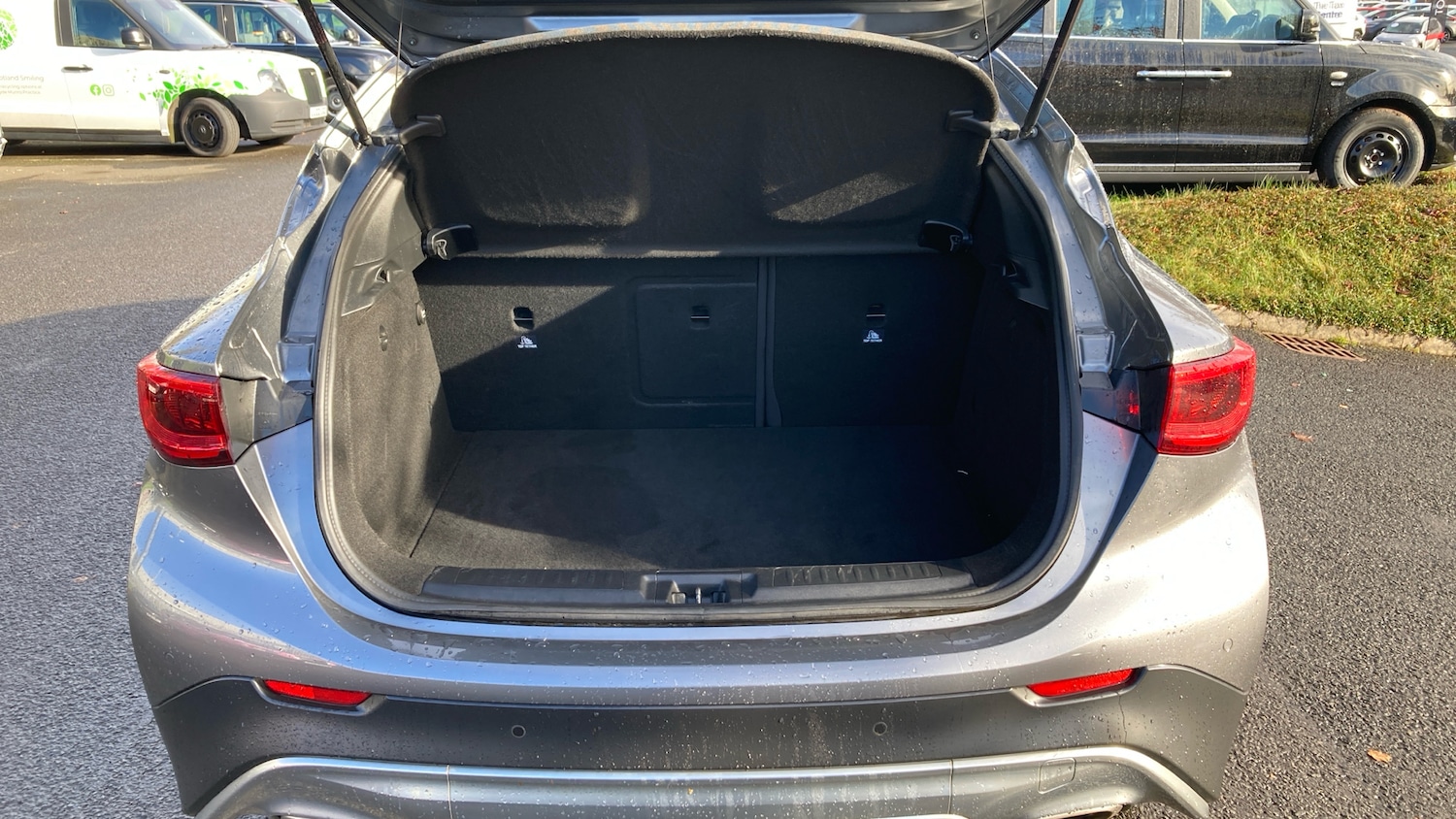 Used Infiniti QX30 2016 for sale - 76541338: Photo 4