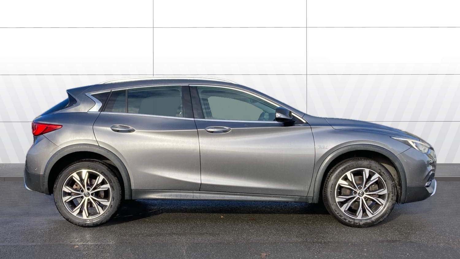 Used Infiniti QX30 2016 for sale - 76541338: Photo 5