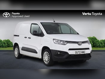 Toyota ProAce feature image