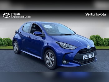 2025 (25) - 1.5 Hybrid Icon 5dr CVT Hybrid Hatchback